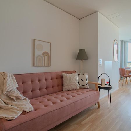 Loewe Apartments Am Rheinfall نيوهاسن ام رينفا المظهر الخارجي الصورة