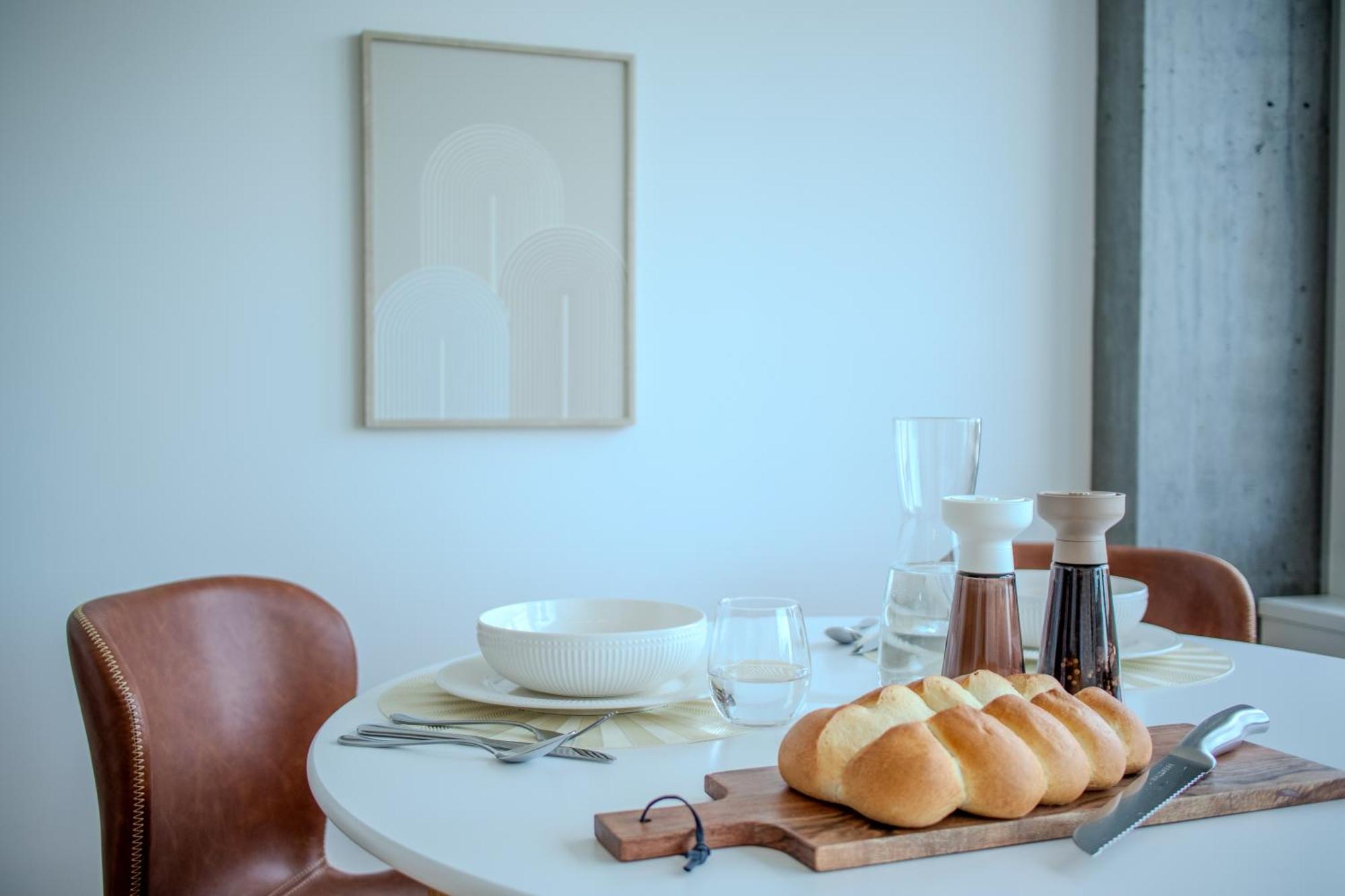 Loewe Apartments Am Rheinfall نيوهاسن ام رينفا المظهر الخارجي الصورة